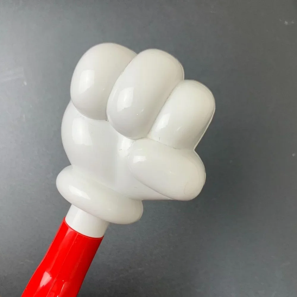 MICKEY MOUSE HAND BODY MASSAGER